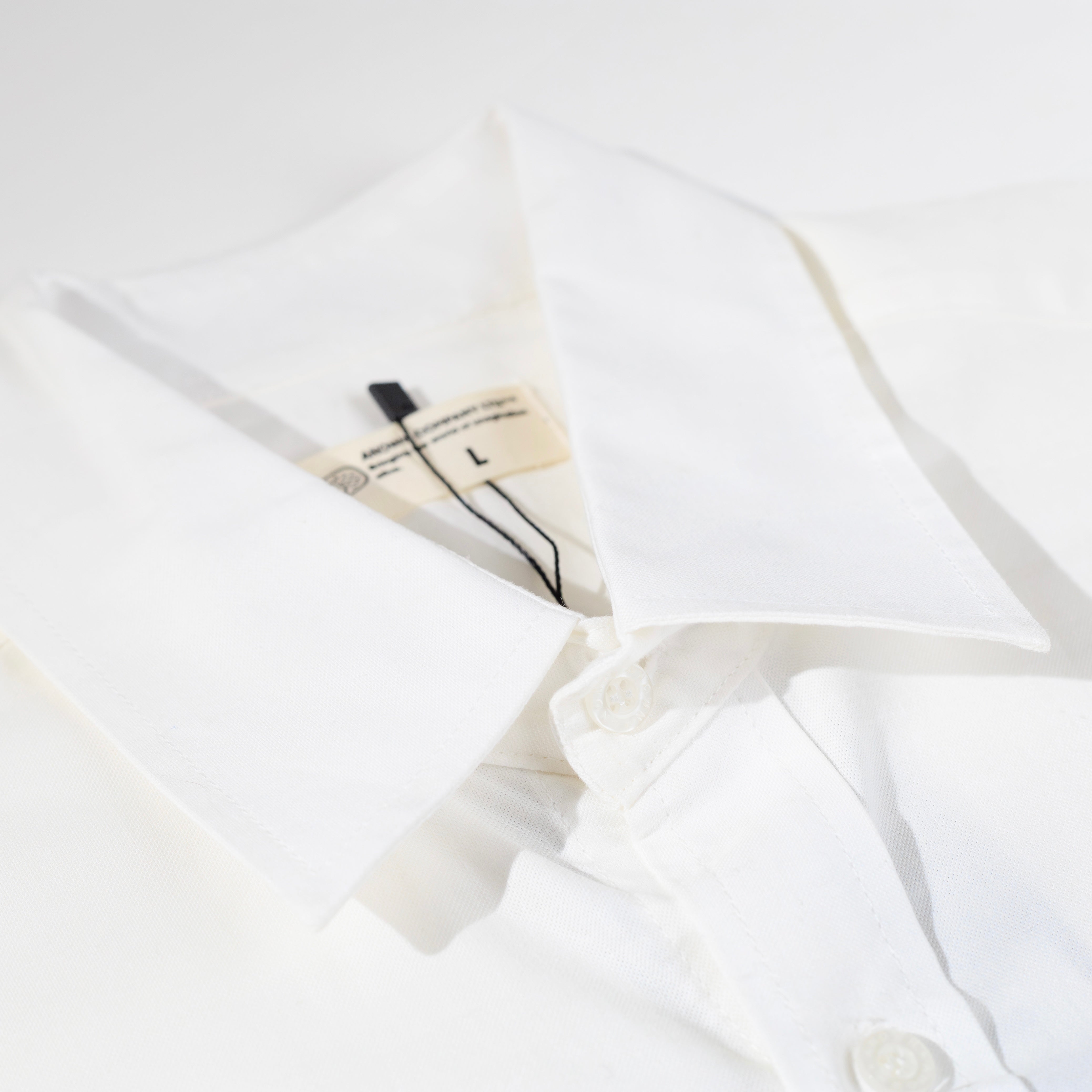 MOCKING BILLY SHORT SLEEVE SHIRT // BROKEN WHITE